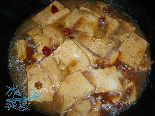 豆腐箱子的制作教程，家常美味佳肴詳細指南