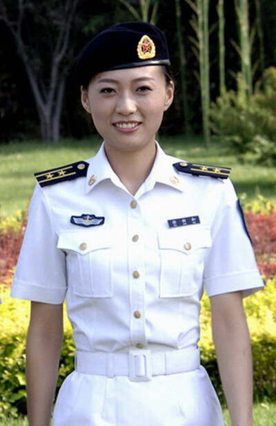 女海軍服裝，力量與榮耀的標志性展現