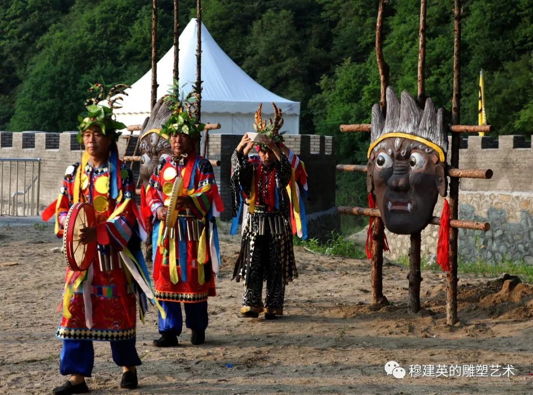 薩滿祭祀中的英雄頌歌，傳統(tǒng)儀式的榮耀與頌揚