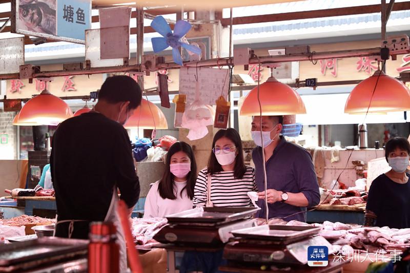 广东人在深圳采购食材的独特文化解读与风情展示